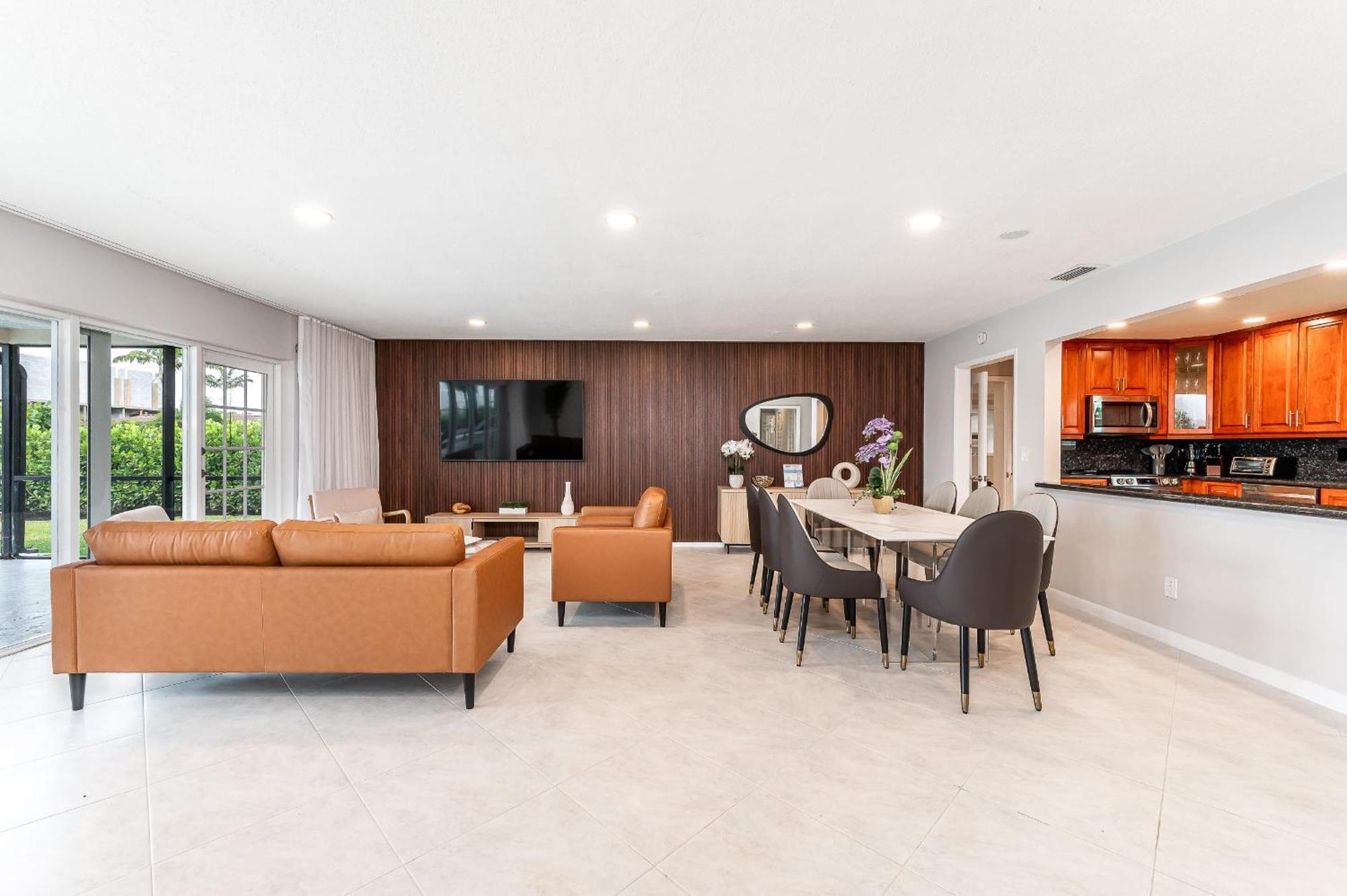 Waterfront Pool & Amazing Location - Wow Holiday home Miami