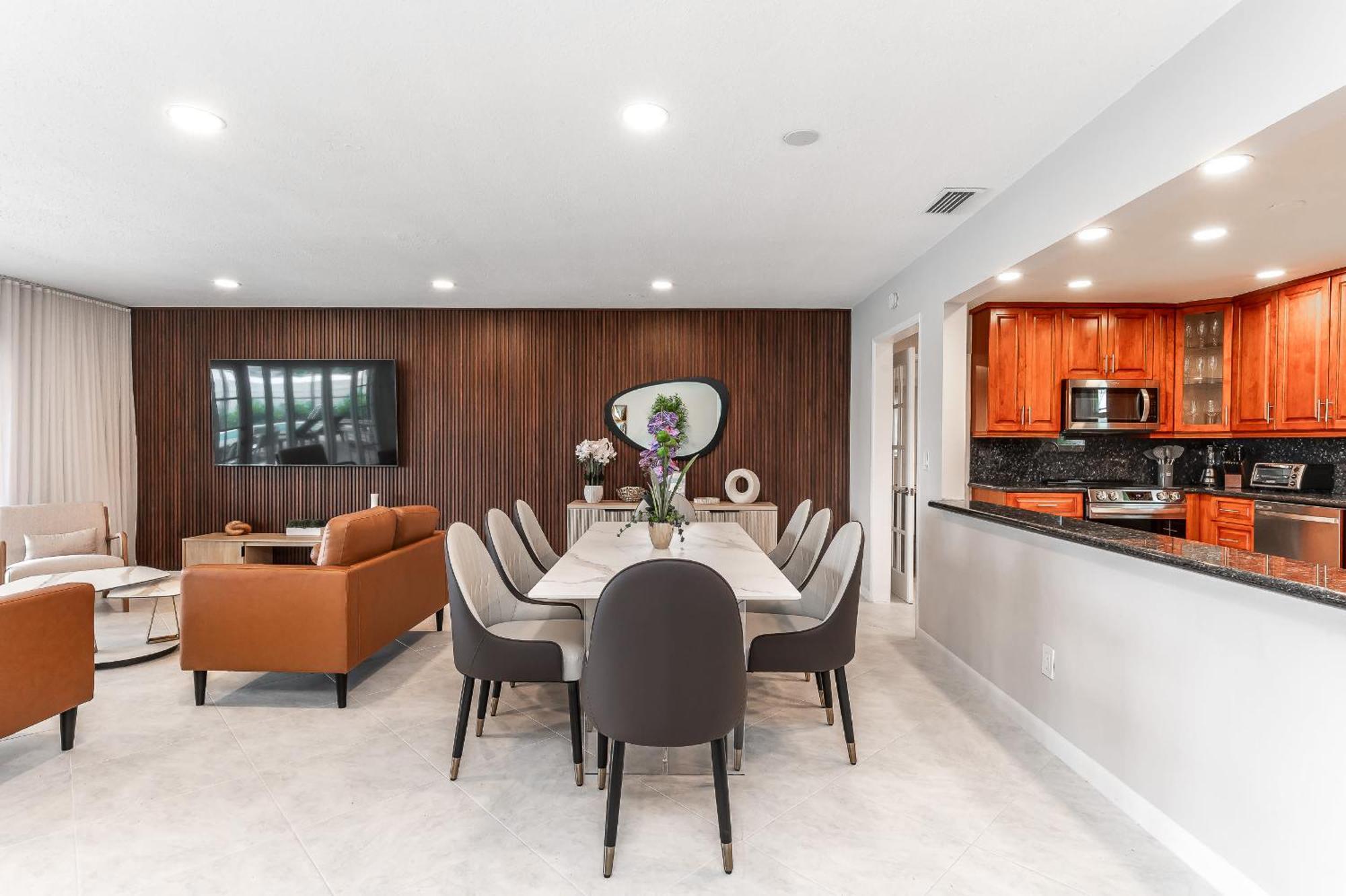 Waterfront Pool & Amazing Location - Wow Miami